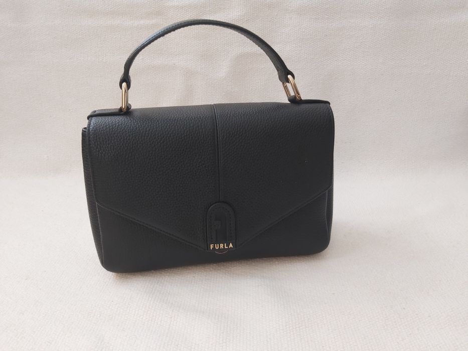 Furla Dafne чанта