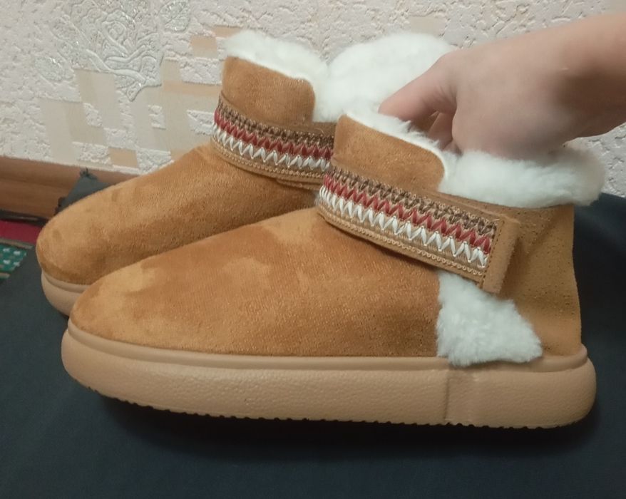 UGG qalin sifatli