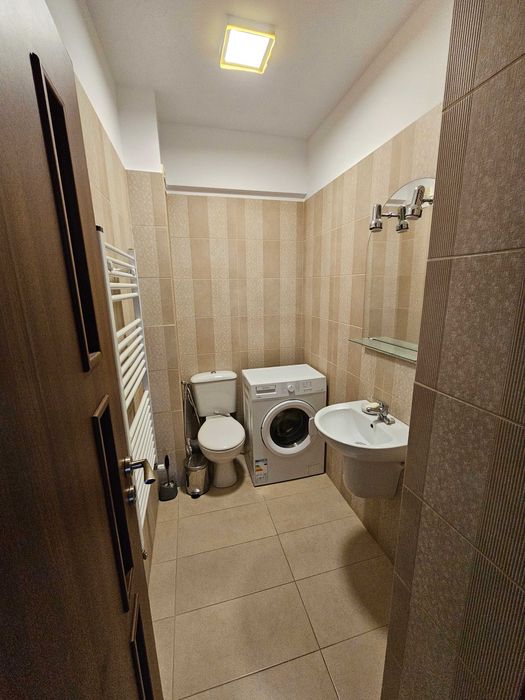 Inchiriez apartament 3 camere zona Spital Fundeni Dragonul Rosu