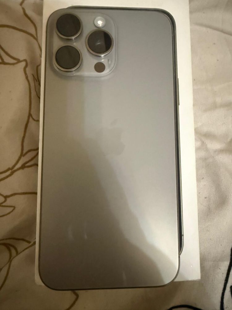 iphone 15pro max 256Gb