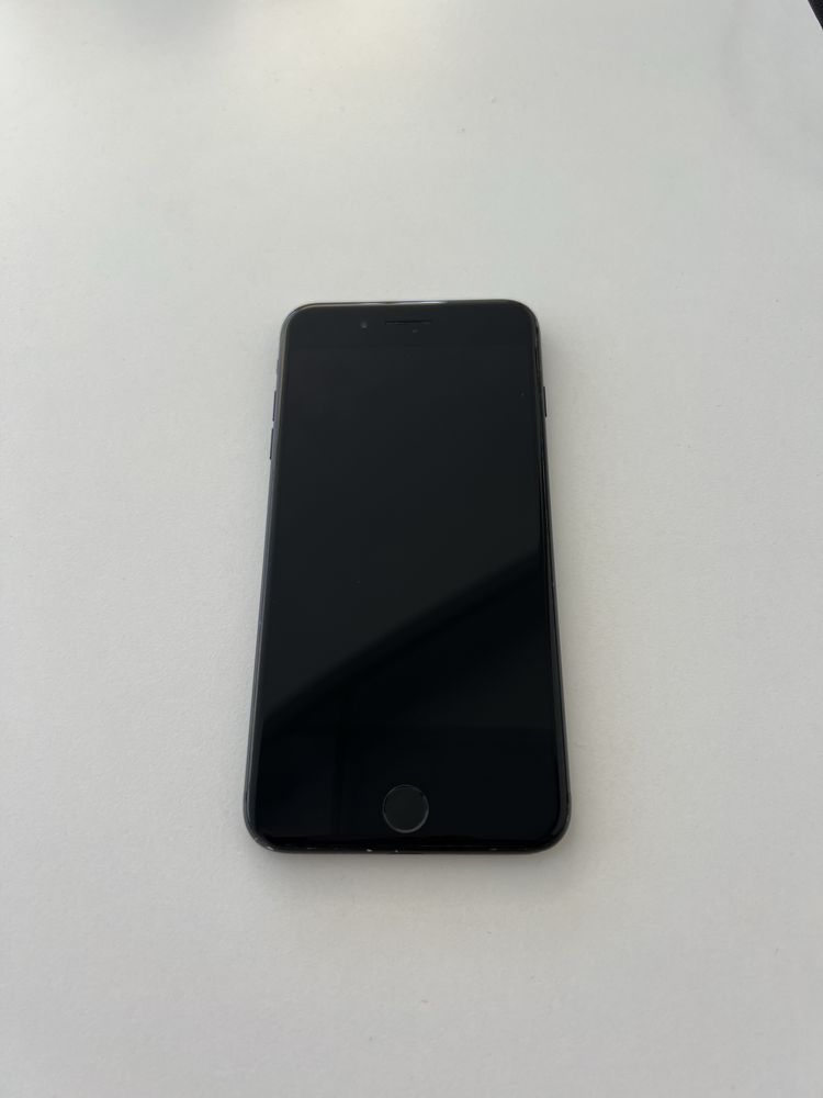 iPhone 7 Plus 32GB Negru | Stare foarte bună | Baterie 84%