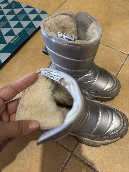 Зимние ботинки для девочек 25р