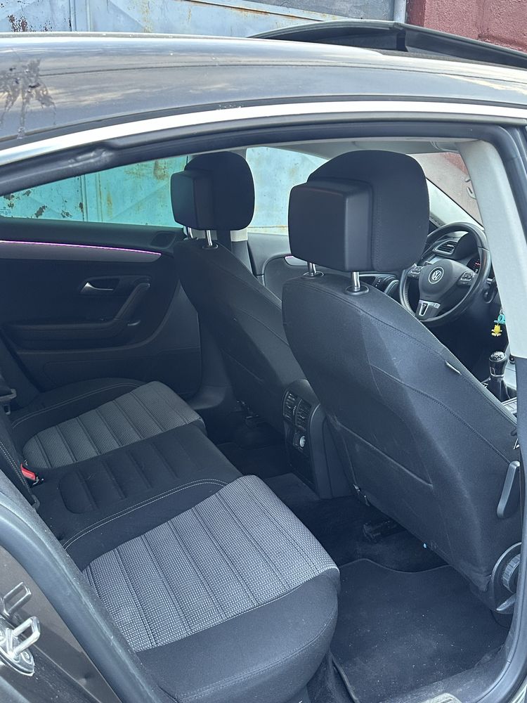 Vand sau schimb passat CC 2.0 deasel 2013.lun 5 variante doar bmw 3-5