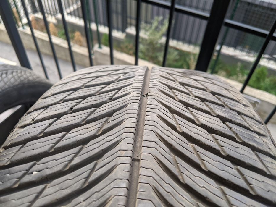 235/55/17 Michelin Pilot Alpin 5