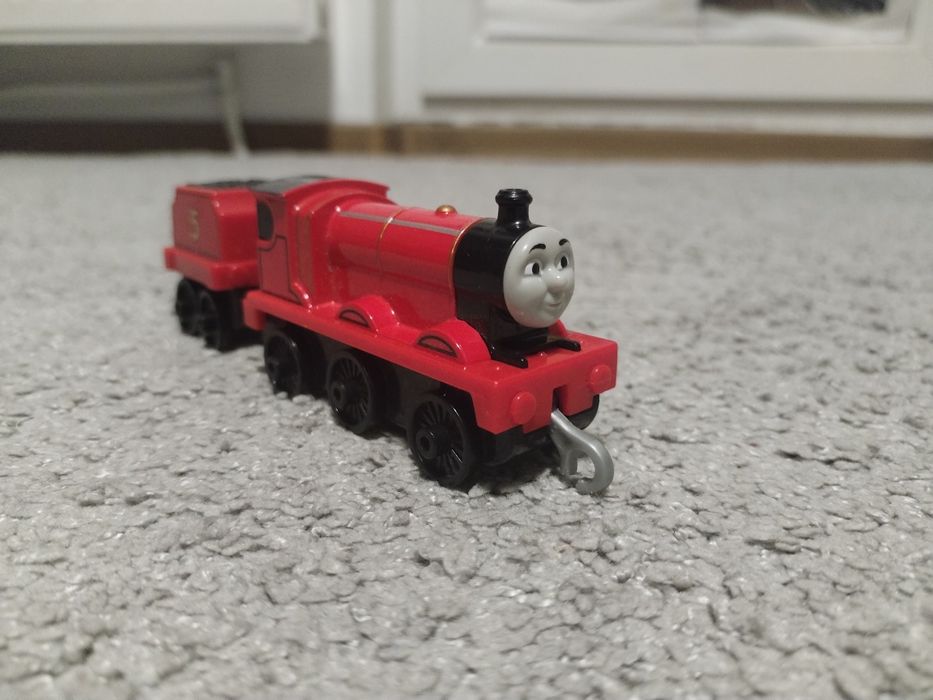 Trenuri Thomas Adventures și Push along