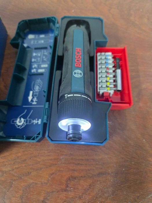 Bosch GO - Surubelnita electrica Masina de insurubat cu 1 acumulator