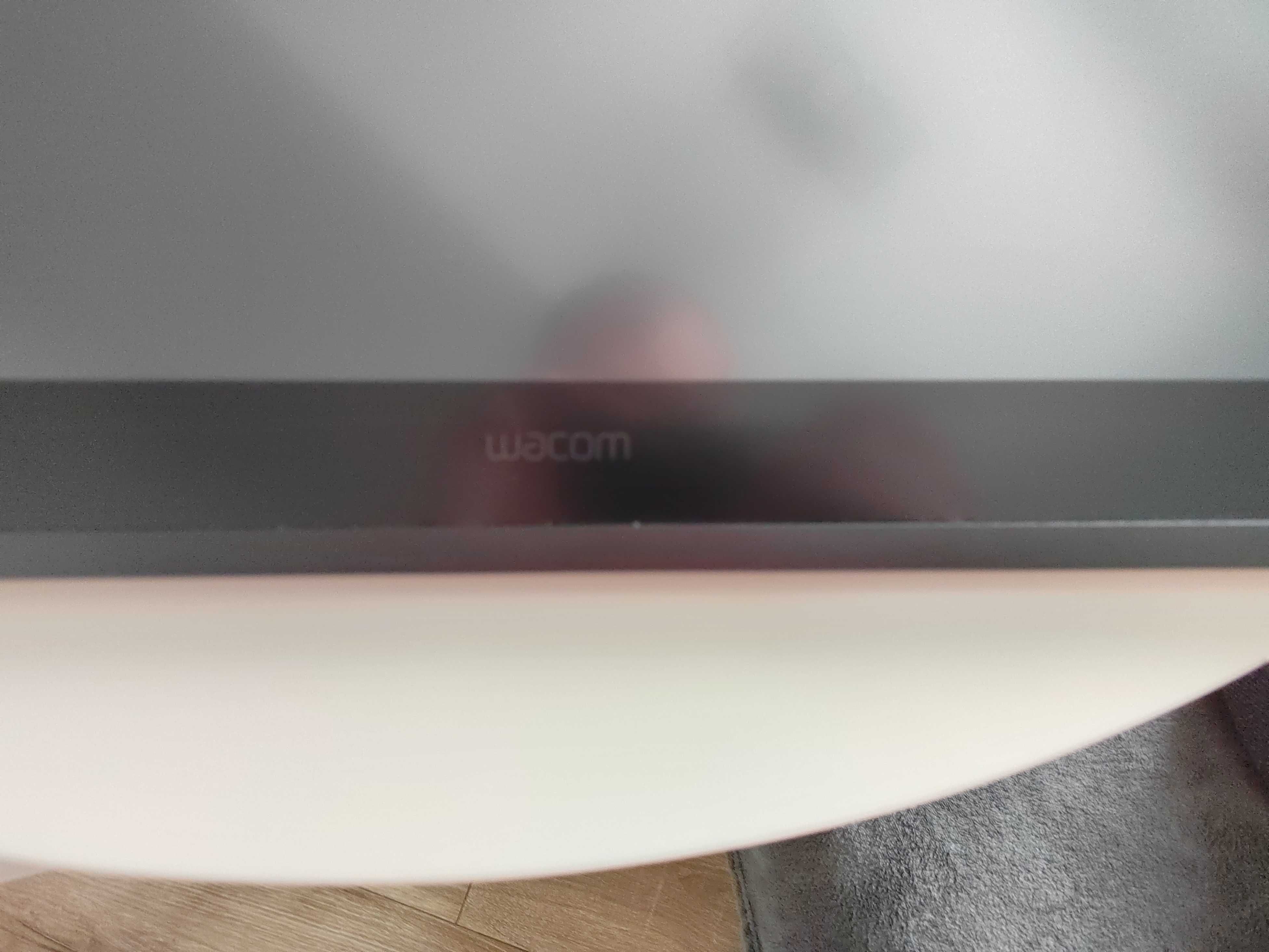 WACOM Cintiq DTK-2260/2261