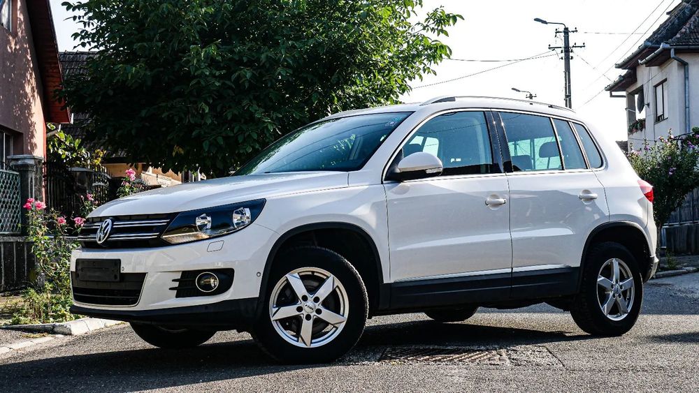 Volkswagen Tiguan Volkswagen Tiguan 2.0 tdi - EURO 5 - 4x4 - Diesel - Panoramic