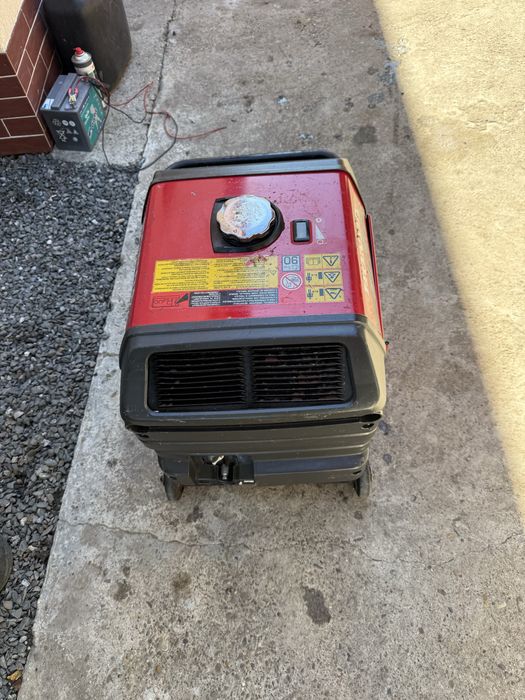 Camping generator honda EU 30 is