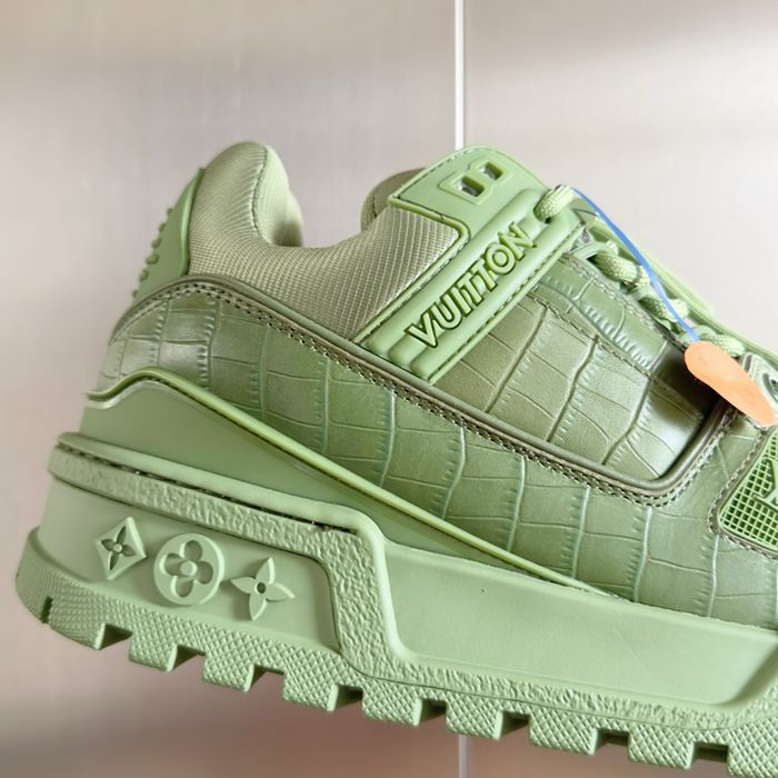 Adidasi Louis Vuitton Calitate Premium