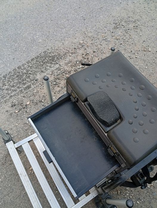 Щека colmic с платформа maver