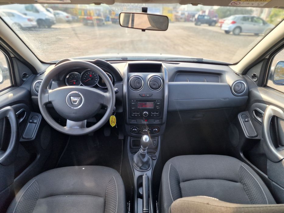 Dacia Duster 4x2 motor 1.5 diesel 110 cp an 2017