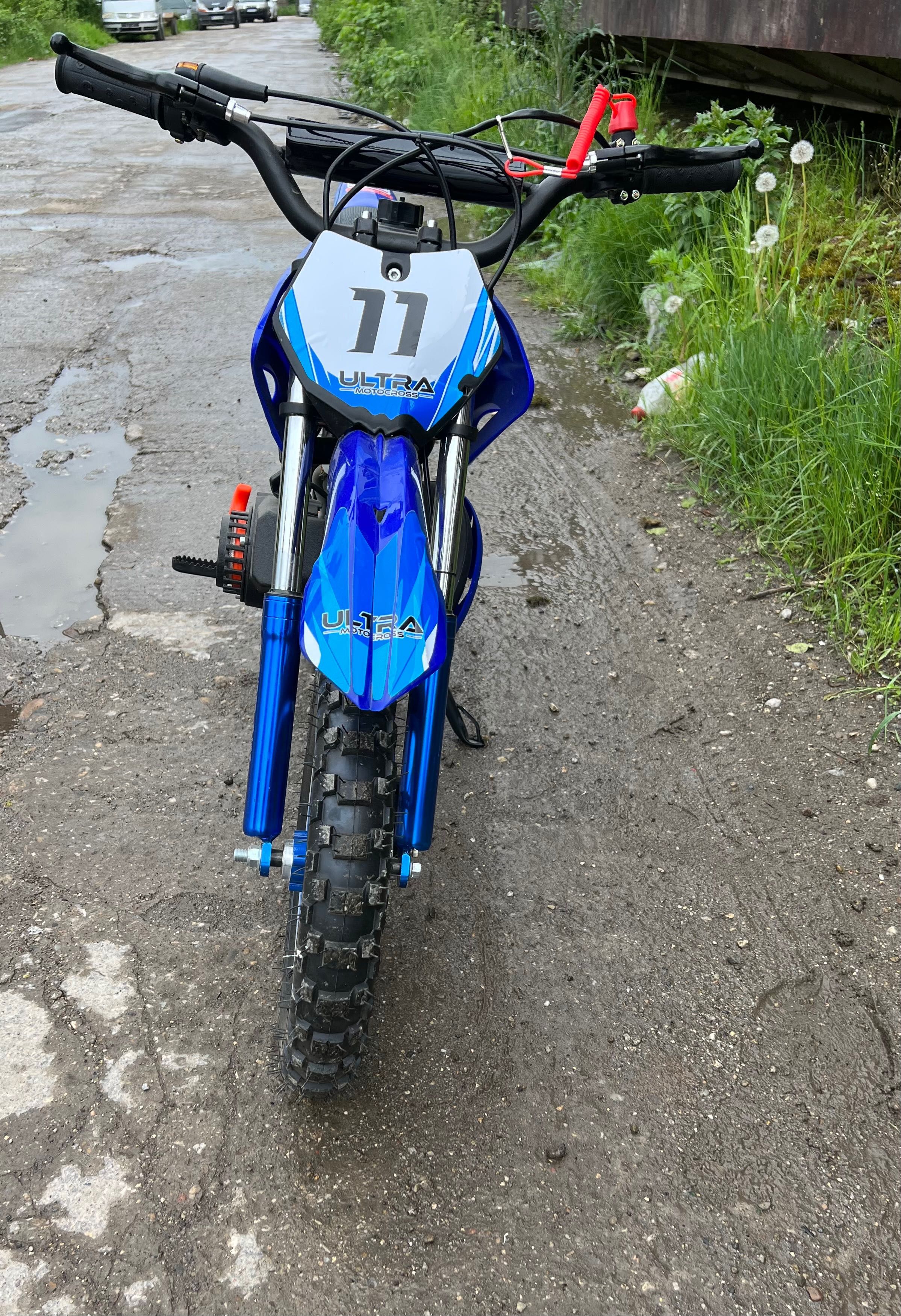 Moto Cross Ultra Copi cu vârsta 4-10 ani culoare Albastru 49cc Benzina