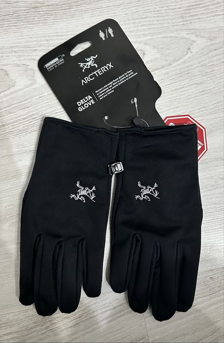 Vand manusi Arc'teryx