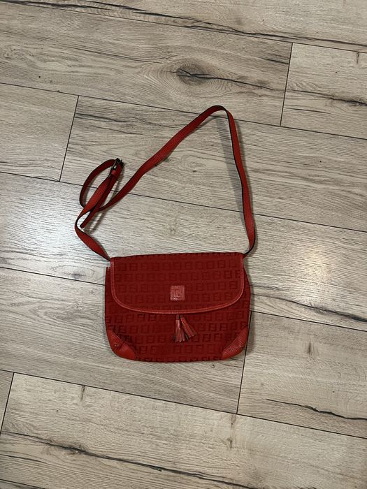 Оригинална чанта Fendi