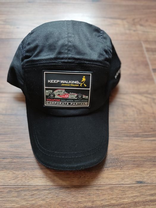Оригинална шапка с козирка McLaren Mercedes Johnnie Walker