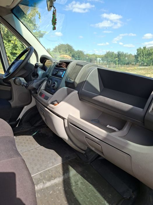 Vând autoutilitara  FIAT DUCATO,7 locuri