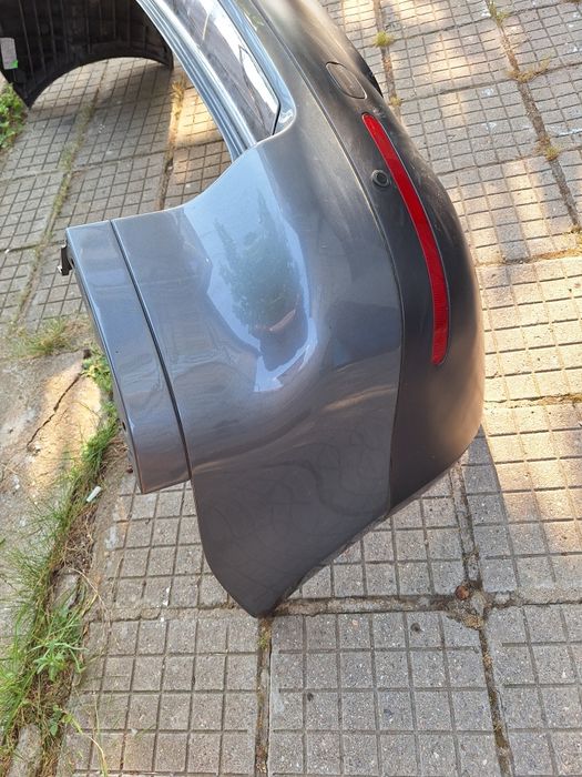 Задна броня за VW Touareg 5.0tdi V10 7L перфектна  към боя и здравина