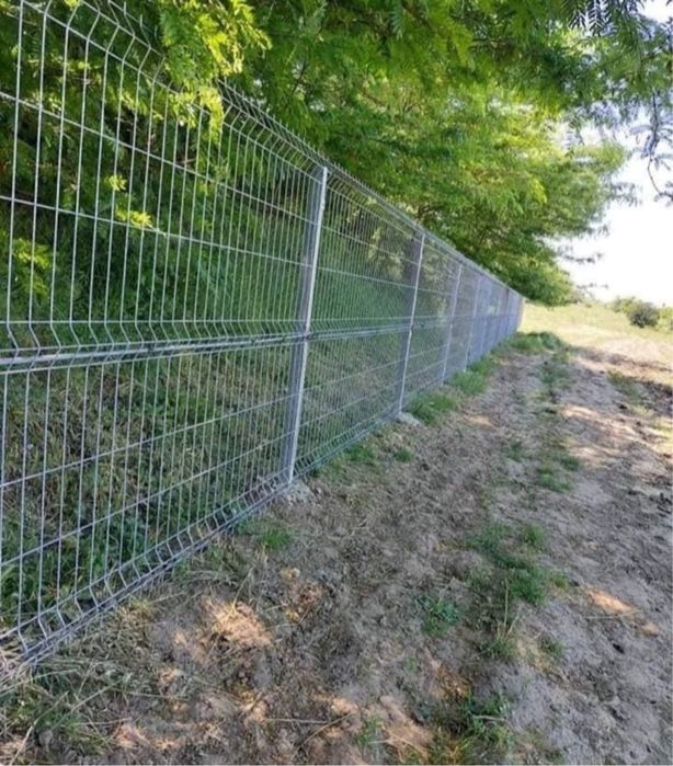 Vand garduri din plasa burdurată