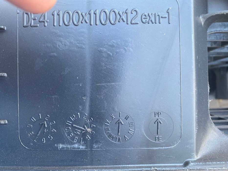 Palet plastic 1100x1100