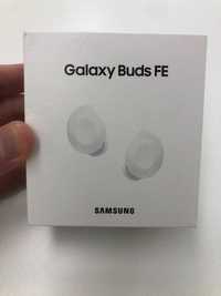 Безжични слушалки Samsung Galaxy Buds FE бели