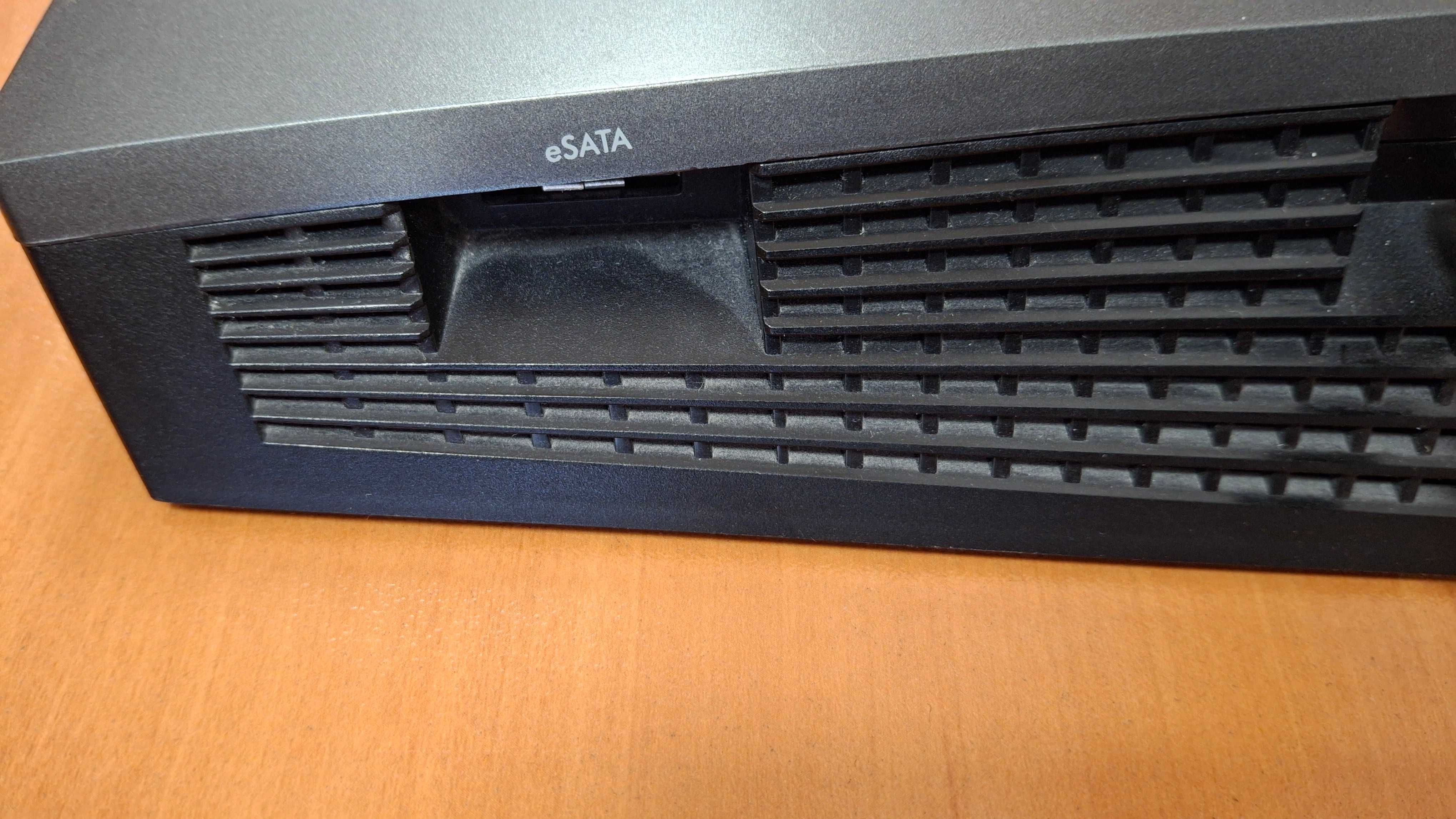 Продавам рутер Netgear R7500