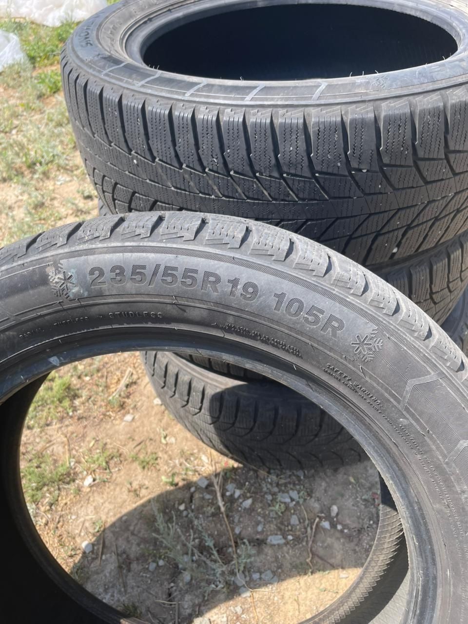 Шины R19 размер почти новые