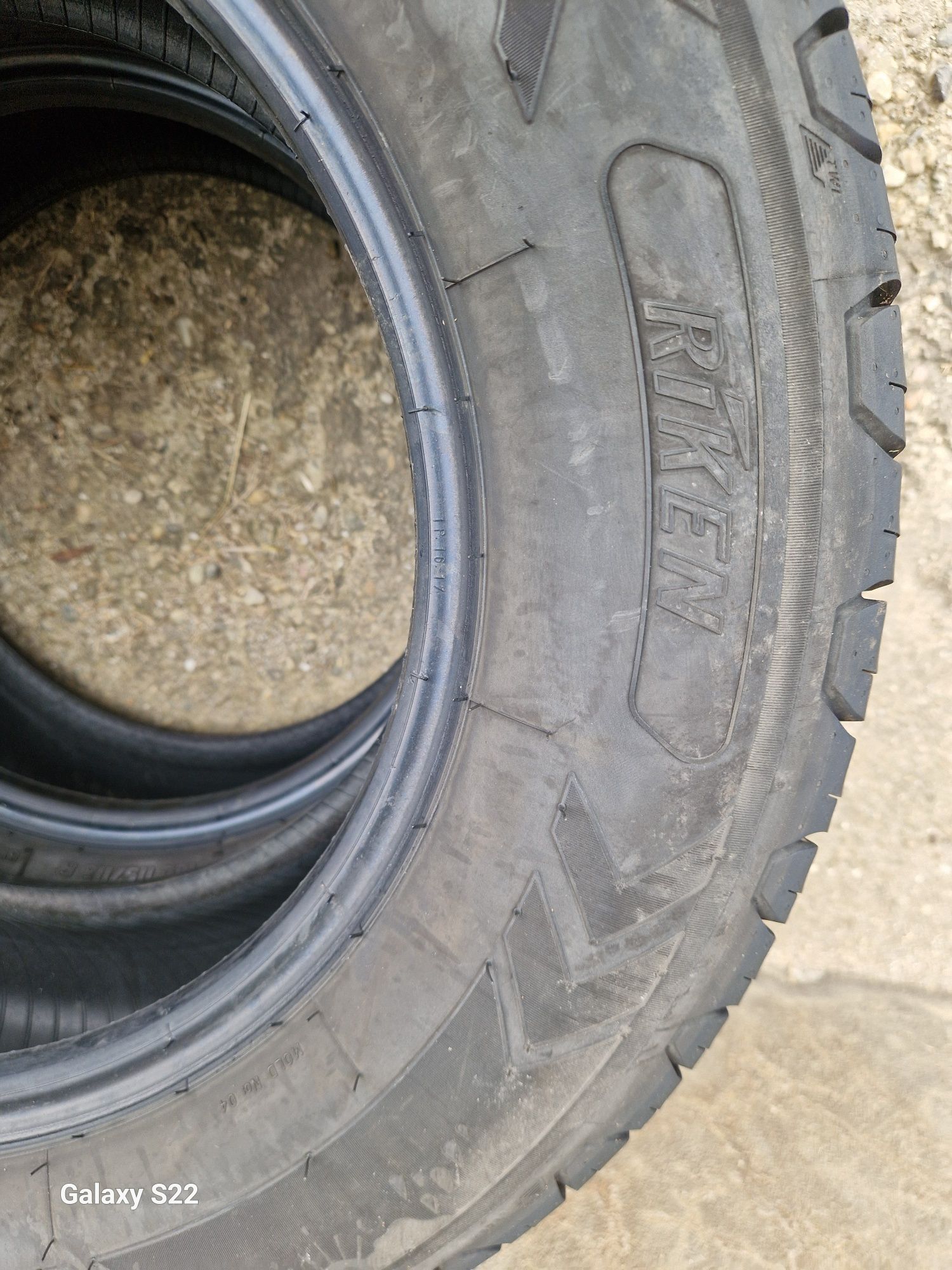 2anvelope vara 235 65 16C Riken 2023