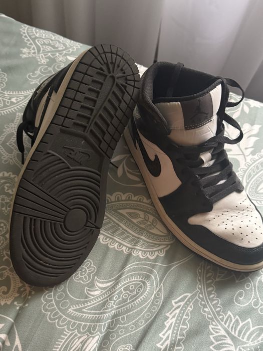 Adidasi Jordan 1 originali marimea 42