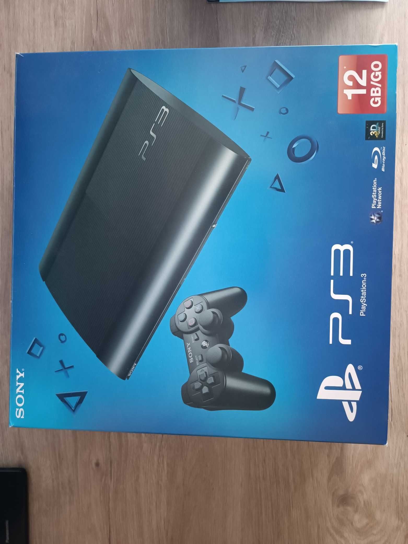 PS3 Плейстейшън 3 с поставка и 2 контролера