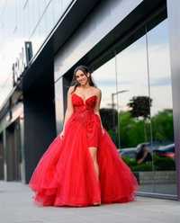 Червена Бална рокля