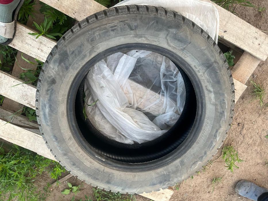 Продам зимнюю резину