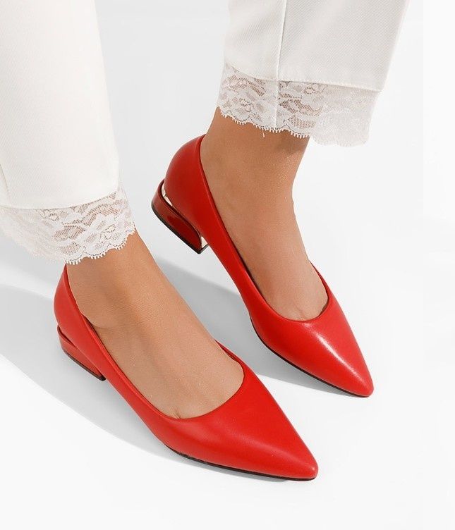 Pantofi eleganți damă, toc de 3cm,model nou,cutie,saculet