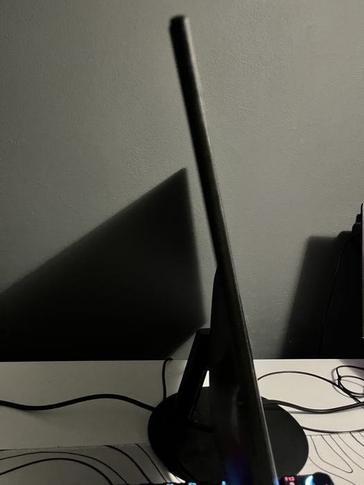 Vand monitor Acer 100hz