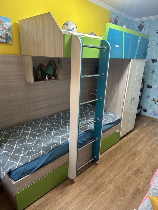 Продам кровать подростковую