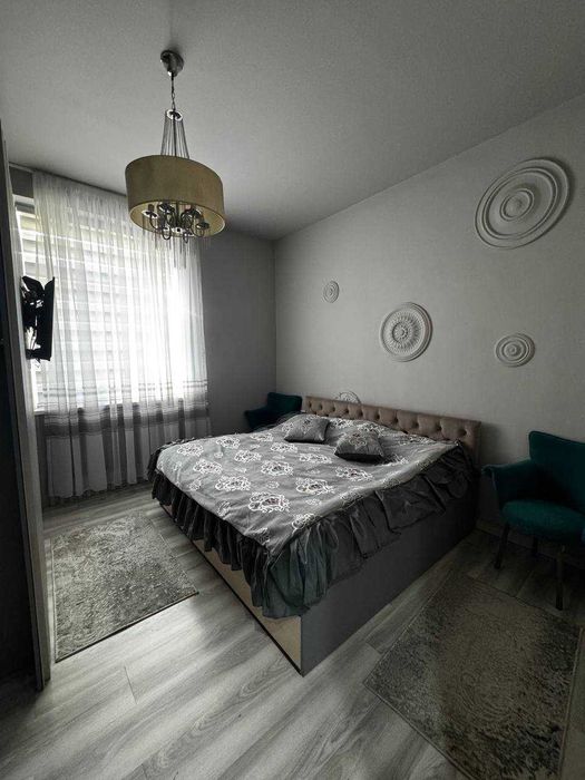 Срочно Сдаётся Ц-1! 2-х комнатная на 3 этаже! 50м2! По сниженной цене!