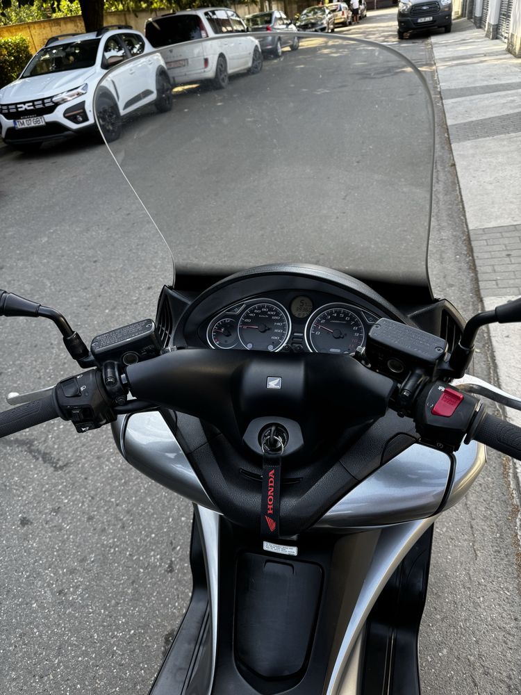 Honda Silver wing 400