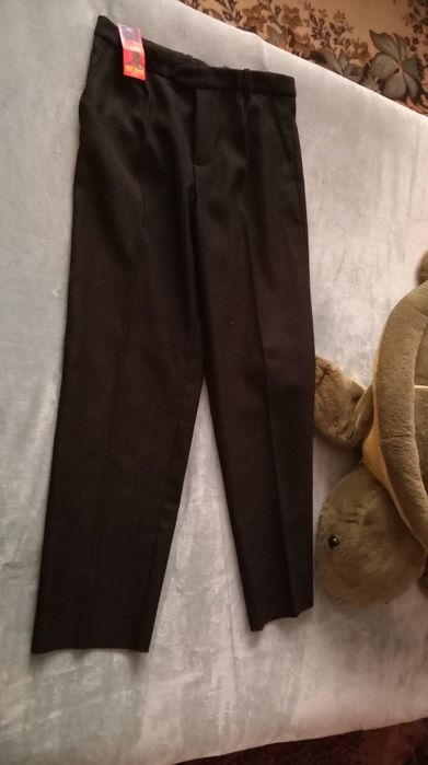 Продам мужские брюки размер 52