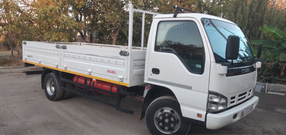 Isuzu 5tonnalik sotiladi