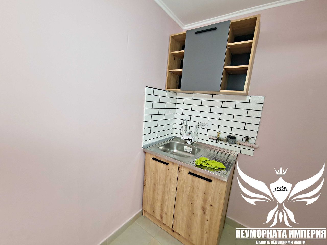 Дава се под наем Склад в Асеновград - 28 кв.м за 205 € - Снимка #10