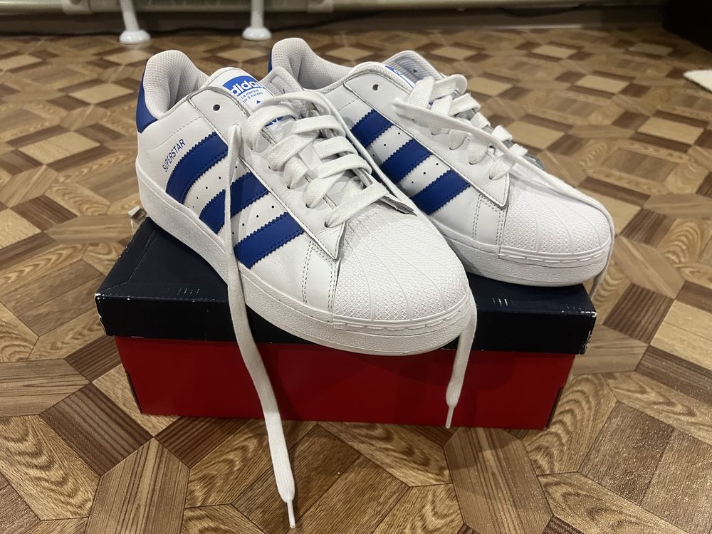 Кросовки Adidas Superstar xlg 42.5