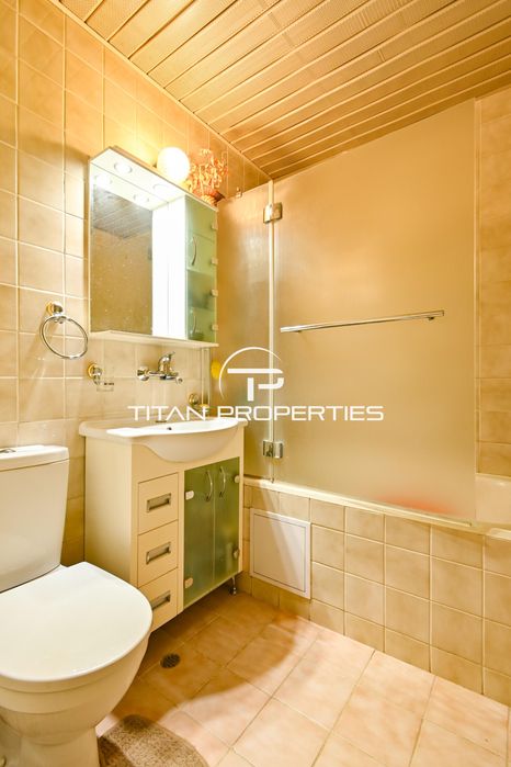 Дава се под наем Тристаен апартамент в София, Зона Б-18 - 118 кв.м за 650 € - Снимка #14