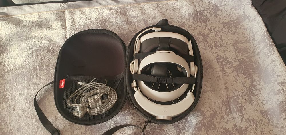 Продам Meta Quest 3 512 Gb