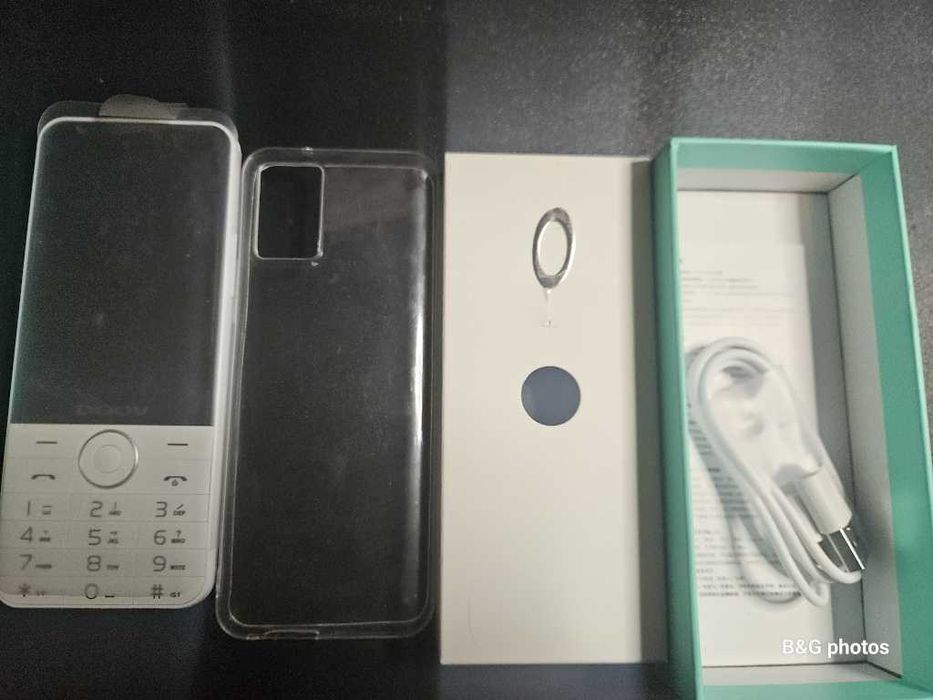 Продава Мобили телефони Doov F22 и Doov R17 PRO