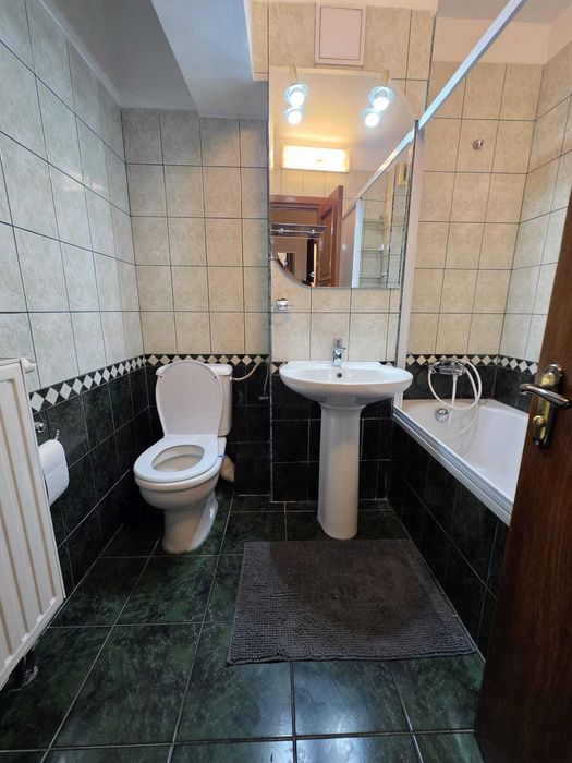 Ultracentral 2 camere decomandate 65 mp