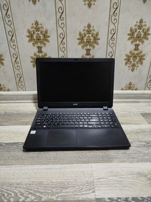 Acer ofisnoy noutbuk 4/500gb xotira