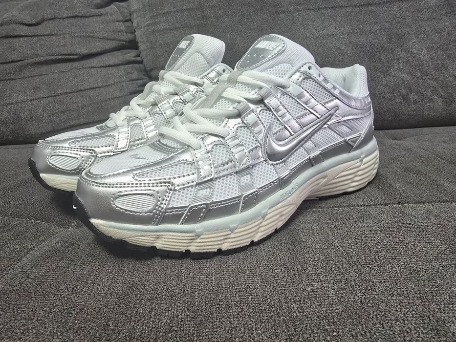 Adidasi Nike Rideliner