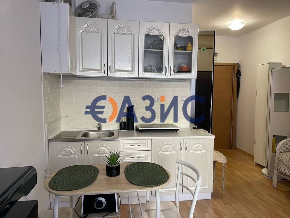 Продава се Едностаен апартамент в к.к. Слънчев бряг - 28 кв.м за 1054 €/кв.м - Снимка #4