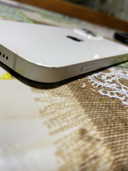 Vand sau Schimb iPhone 13 128gb