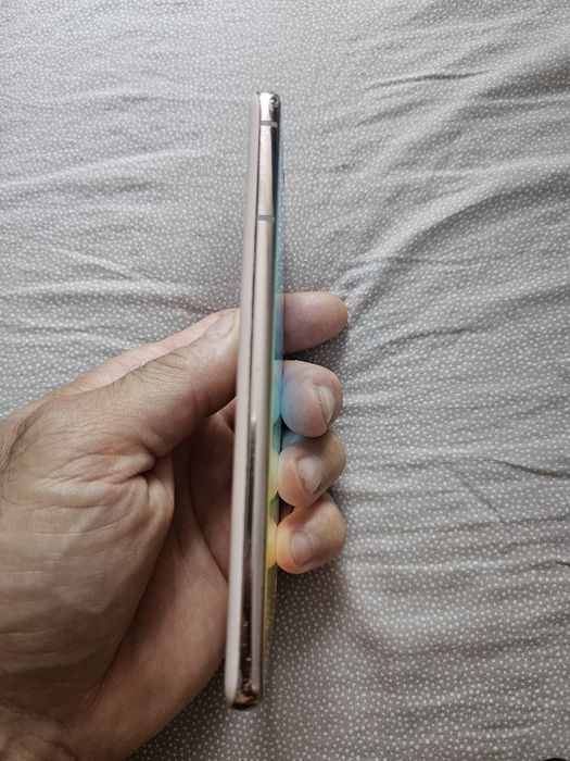 Samsung S21 Pink 128 Gb functioneaza perfect Liber de retea